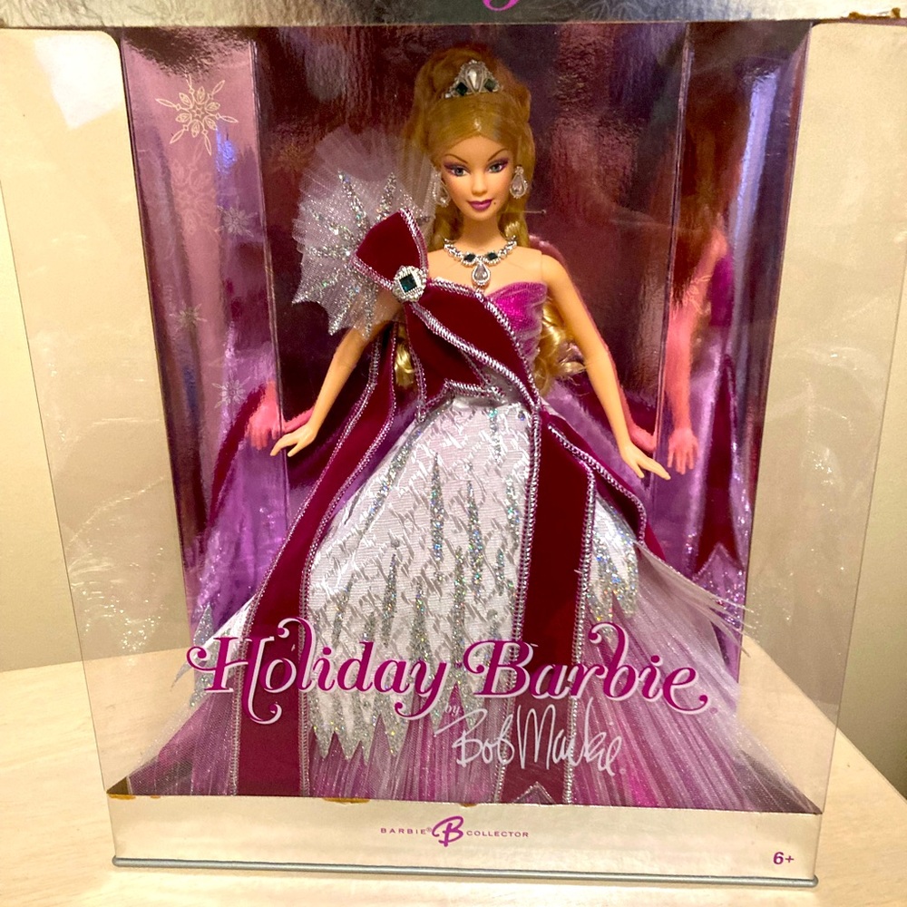 2005 Holiday Barbie designed by Bob Mackie, NIB